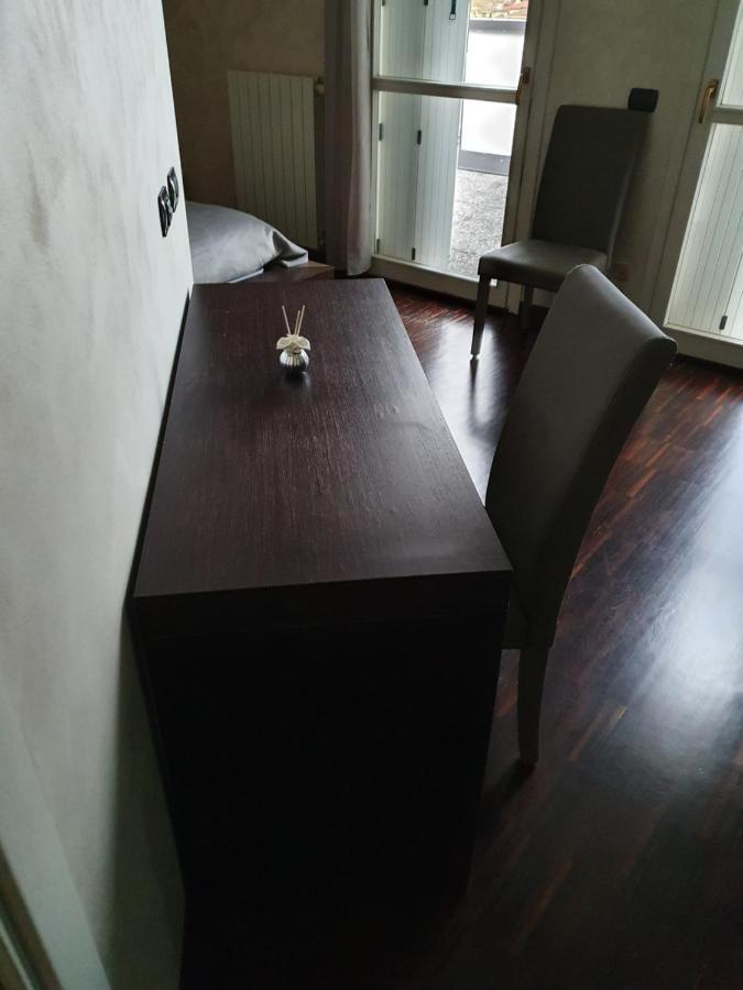 Milano Malpensa Grandi Mansarda Attico Apartment Gallarate Ngoại thất bức ảnh
